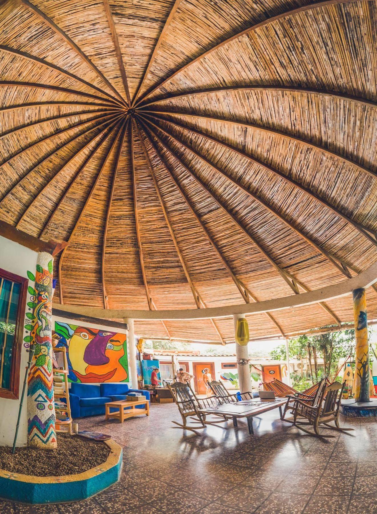 Pura Vida Hostel Tamarindo Eksteriør bilde